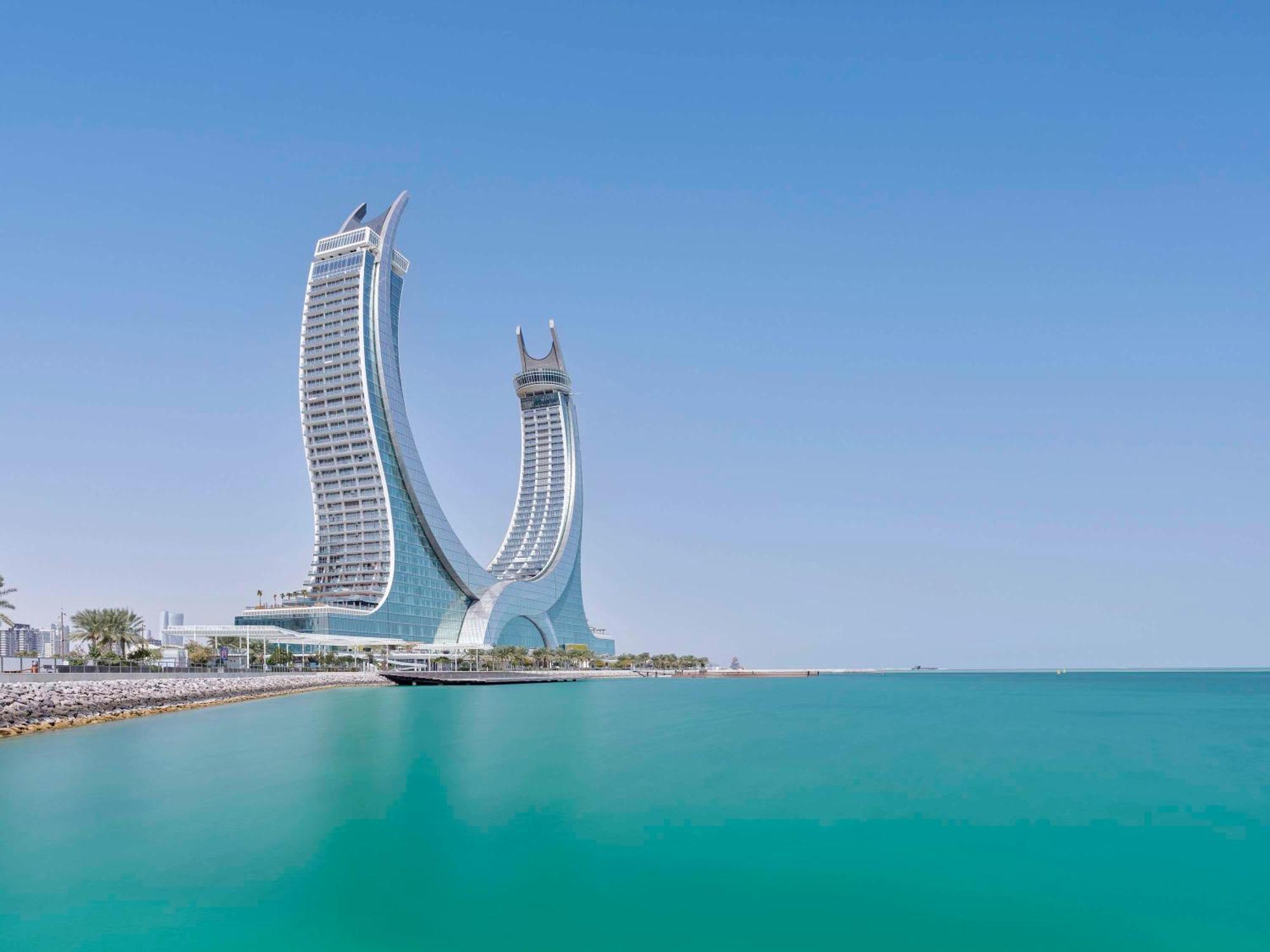 Fairmont Doha Hotell Lusail Exteriör bild The Jumeirah Royal Towers
