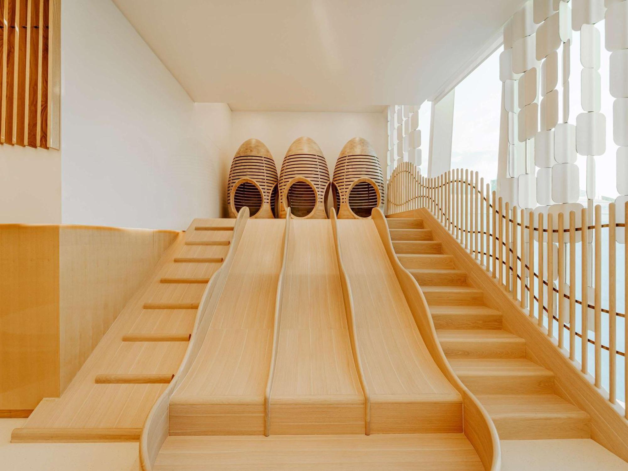 Fairmont Doha Hotell Lusail Exteriör bild The slide