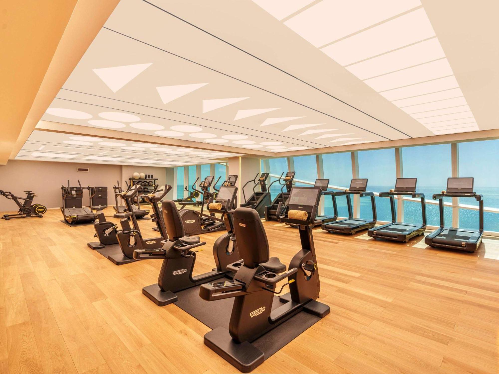 Fairmont Doha Hotell Lusail Exteriör bild The gym at the Westin Maldives